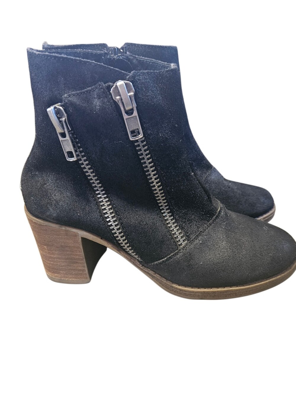 MTNG Mustang Black Suede Dual Zip Stacked Heel Ankle Booties Boots Sz 37